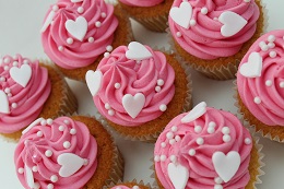 pink heart cupcakes